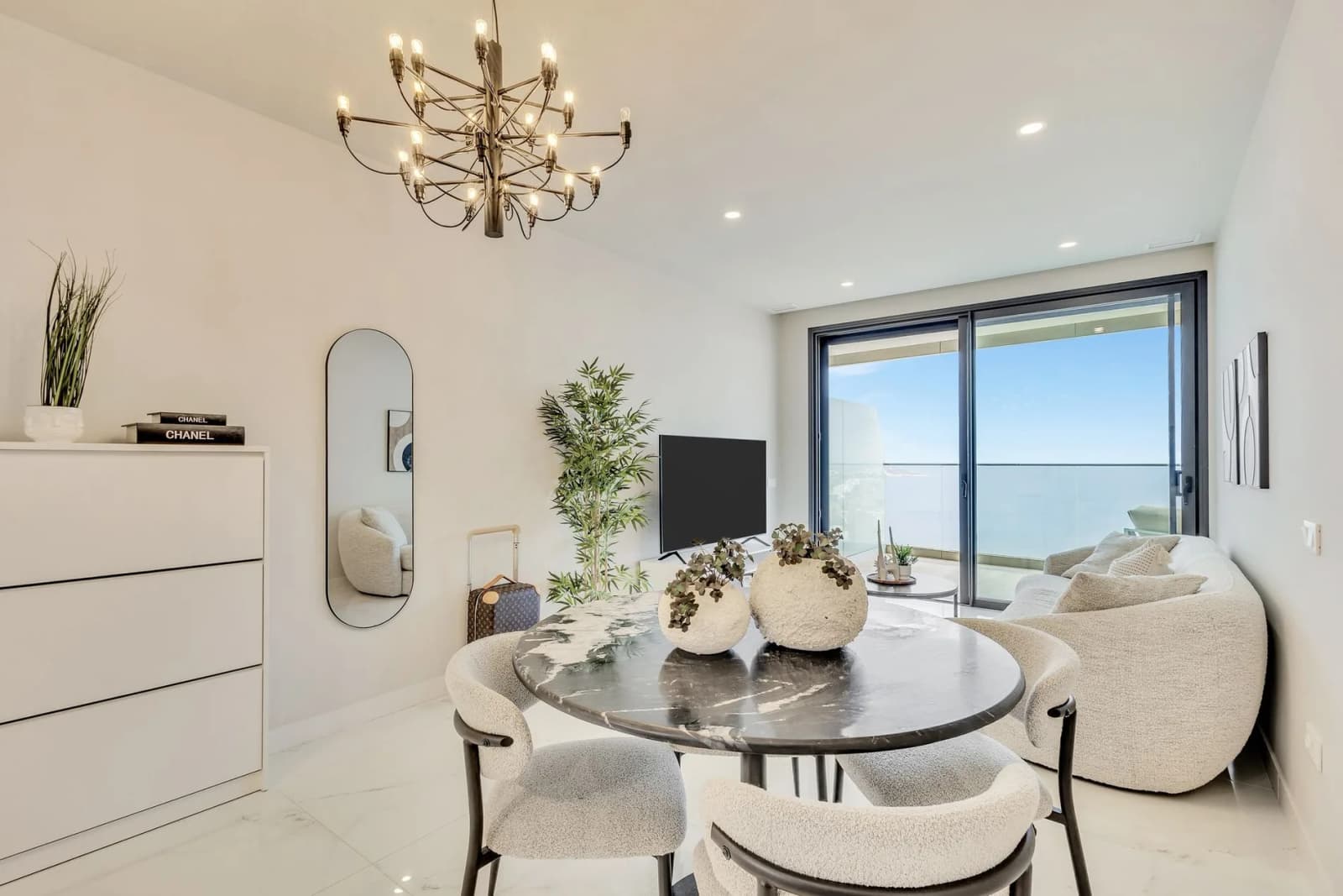 Apartment In Benidorm - Image 8