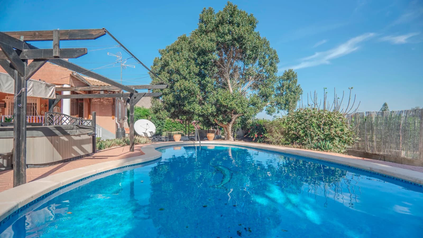 Country Property In Orihuela - Image 5