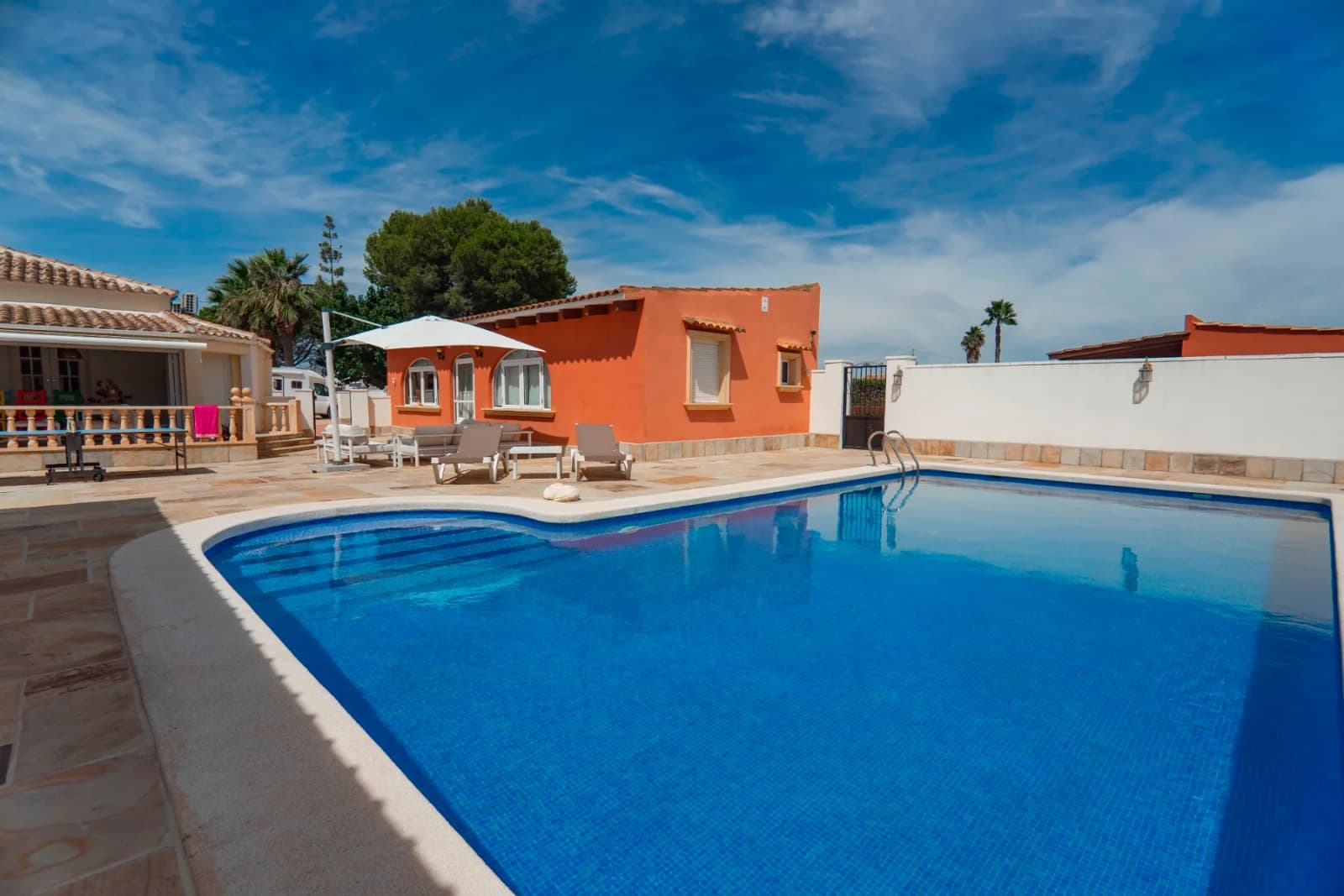 Detached Villa In Las Heredades - Image 2