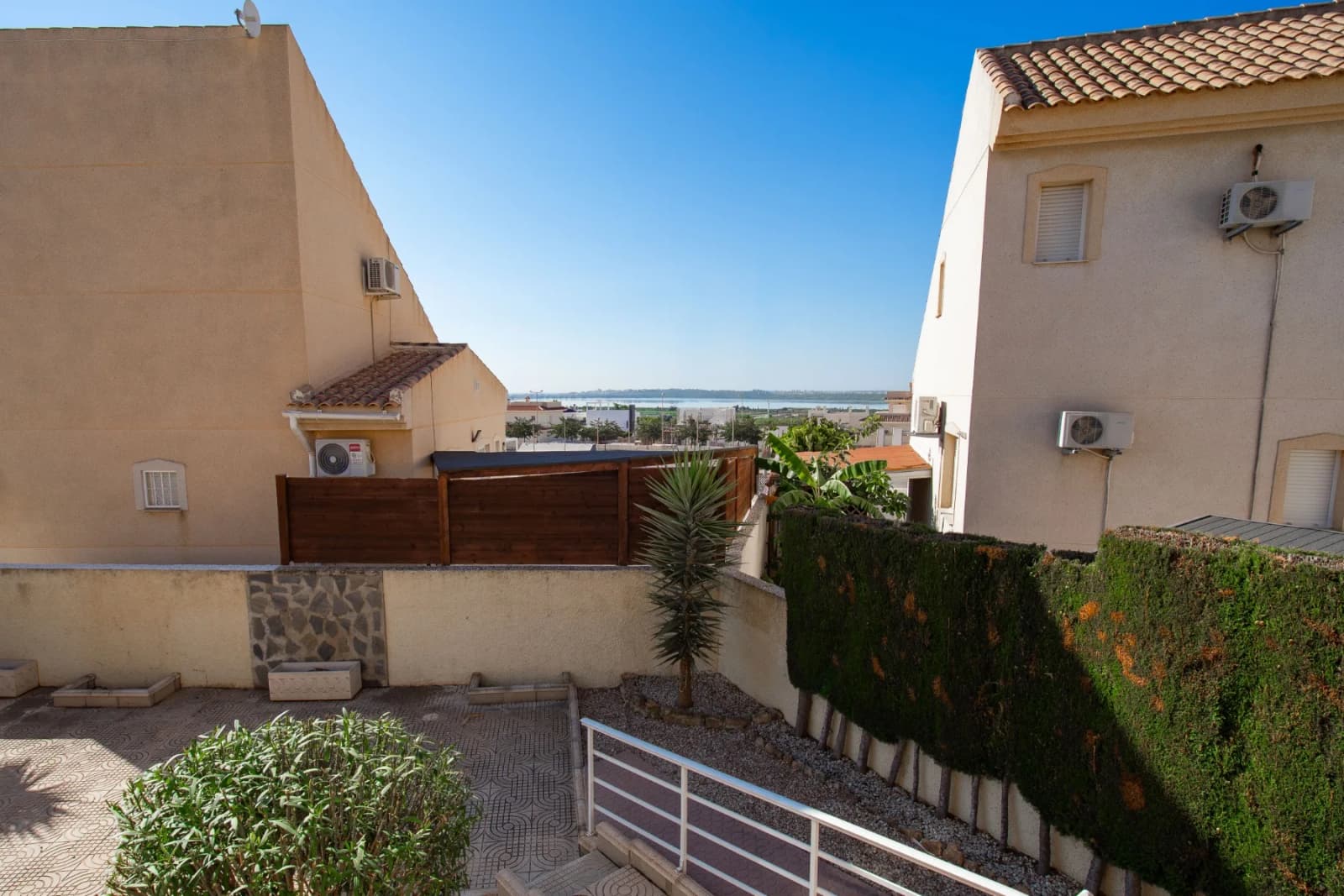 Detached Villa In Ciudad Quesada - Image 2