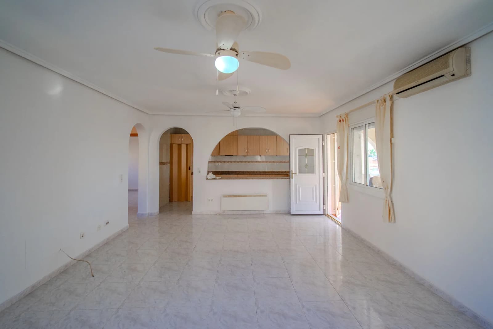 Detached Villa In Ciudad Quesada - Image 5