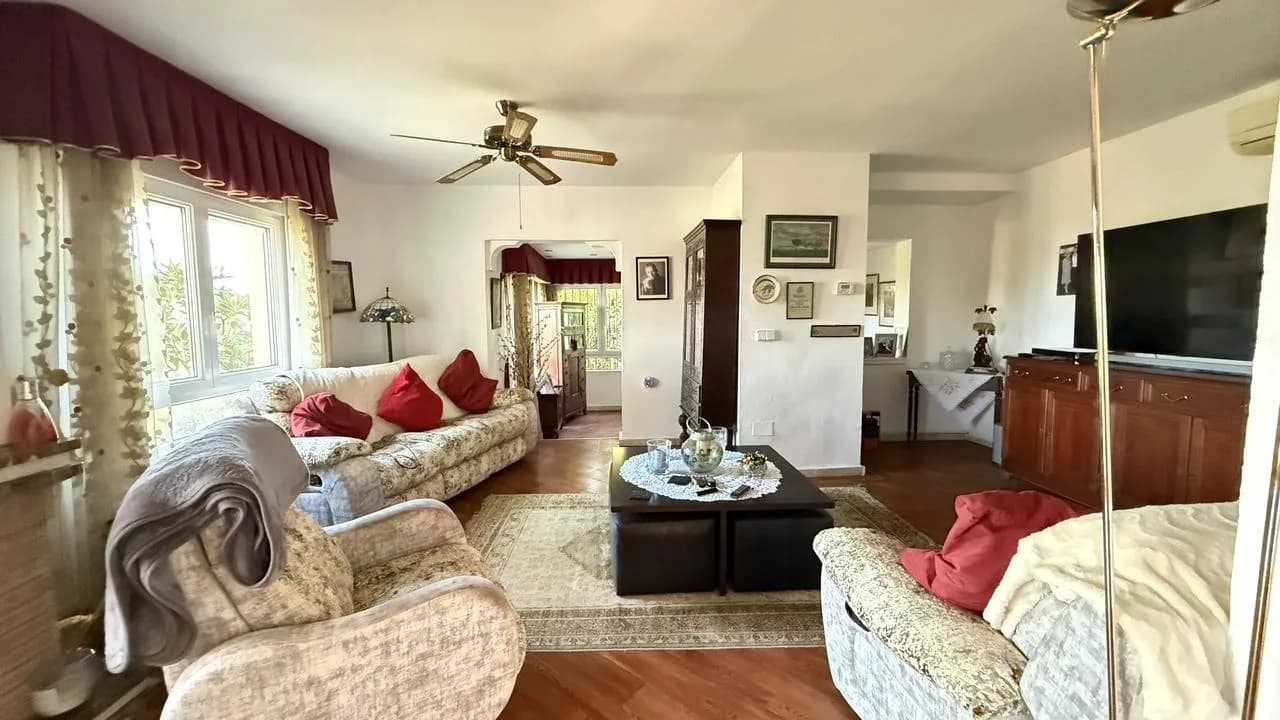 Villa de 5 chambres à vendre à Dehesa de Campoamor, Alicante - Image 4