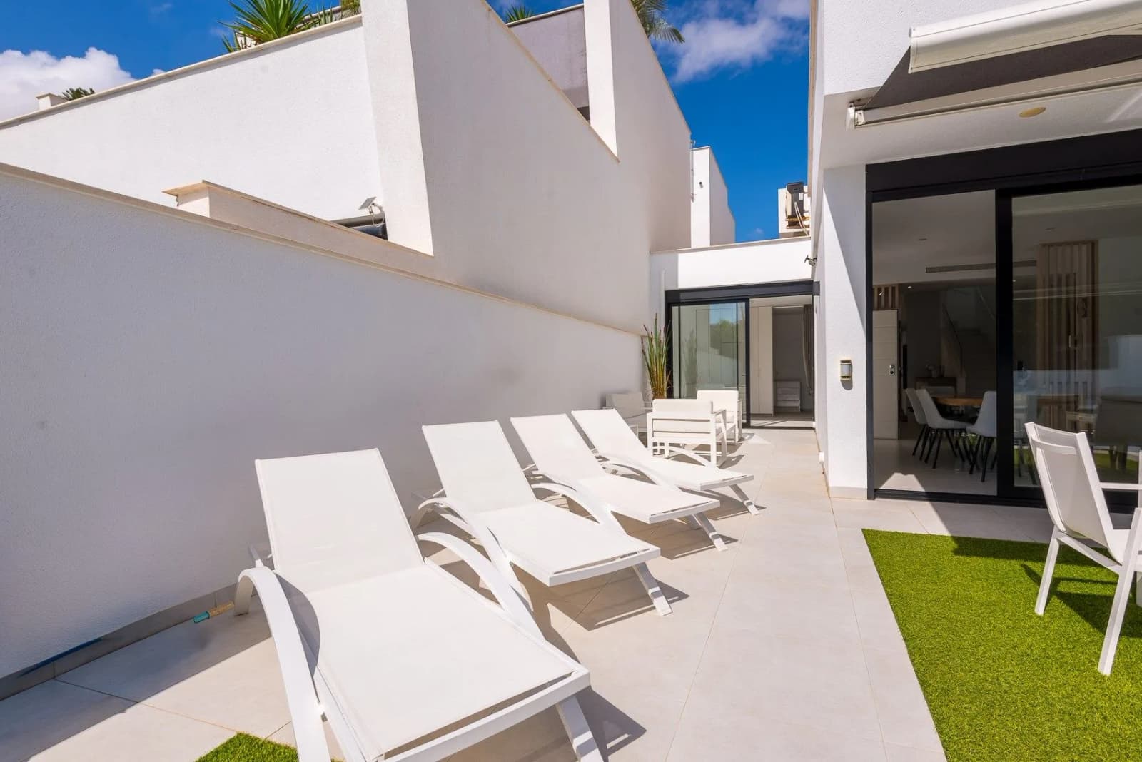 Villa de 4 chambres à vendre à San Pedro del Pinatar, Costa Cálida - Image 4