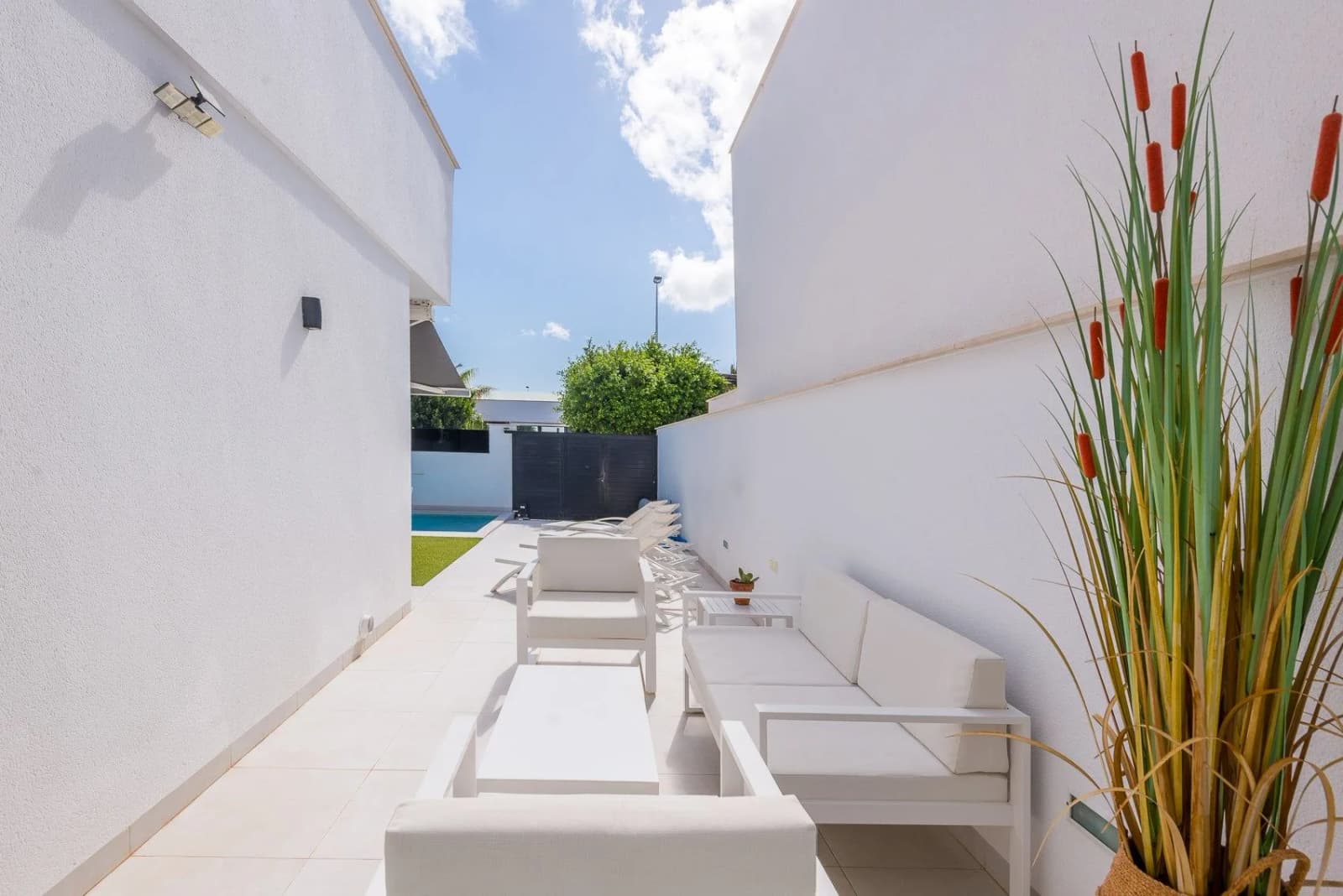 Villa de 4 chambres à vendre à San Pedro del Pinatar, Costa Cálida - Image 6