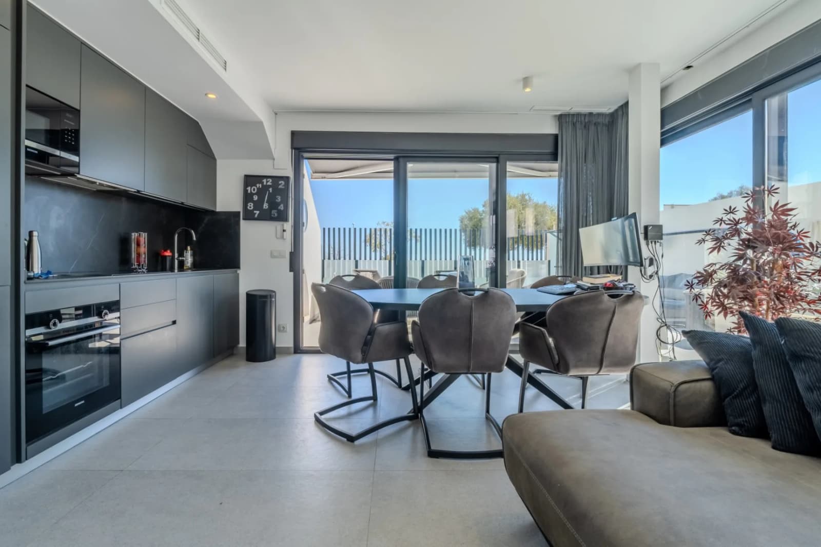 Independent Villa In Guardamar Del Segura - Image 6