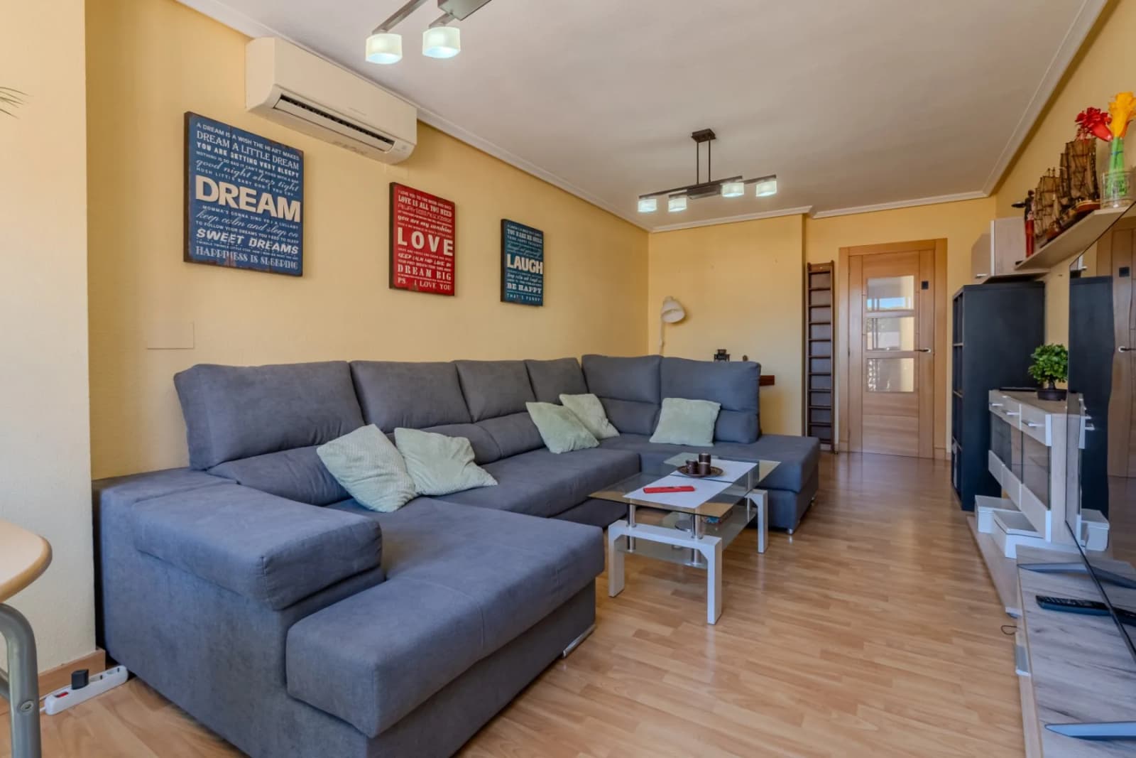 Apartment met 3 slaapkamers te koop in Guardamar del Segura, Alicante - Image 4