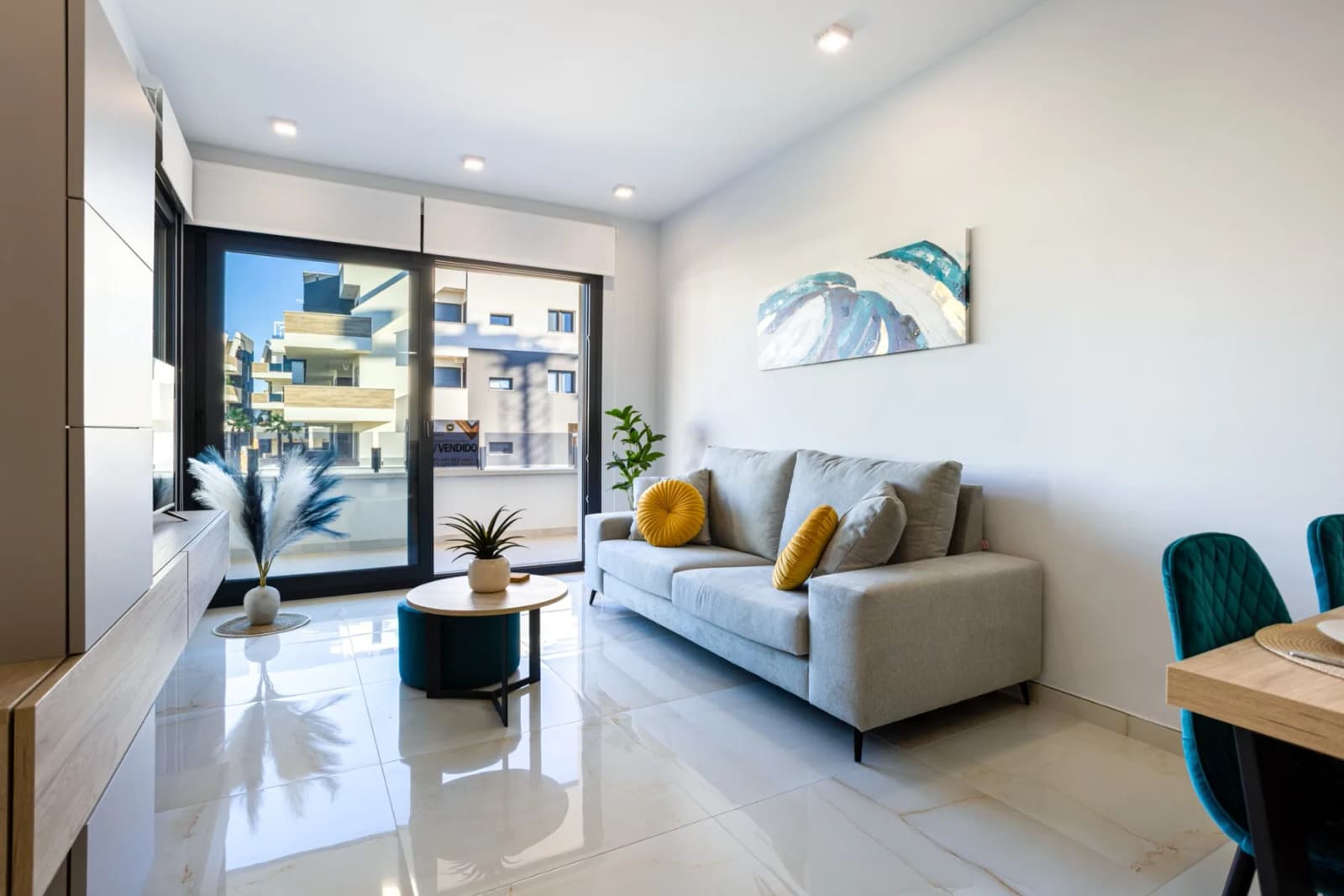Apartment de 2 chambres à vendre à Orihuela Costa, Alicante - Image 2