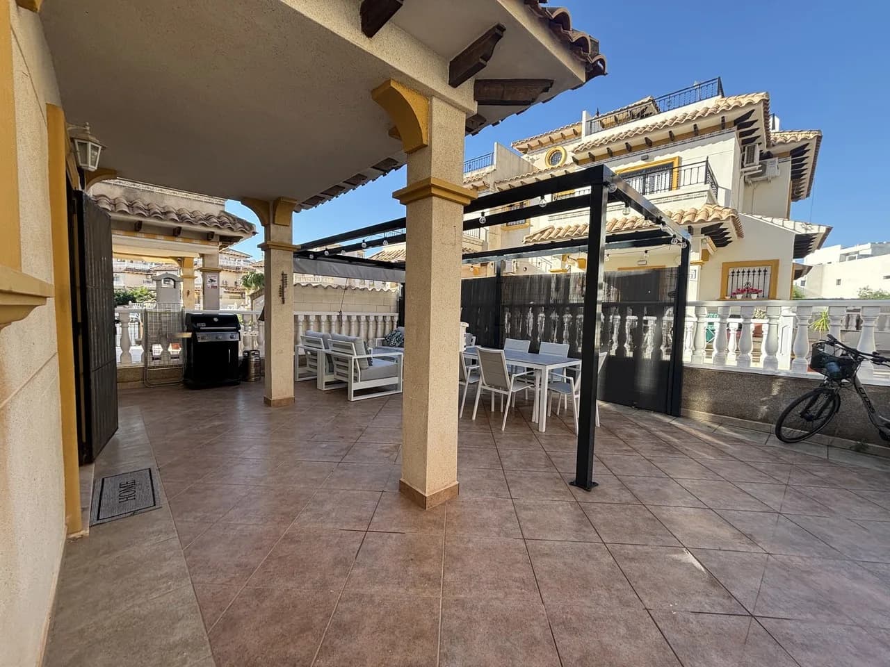 Townhouse met 3 slaapkamers te koop in La Zenia, Alicante - Image 6