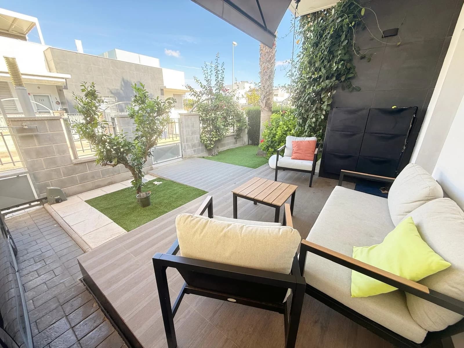 Bungalow de 2 chambres à vendre à Ciudad Quesada, Alicante / Costa Blanca - Image 3