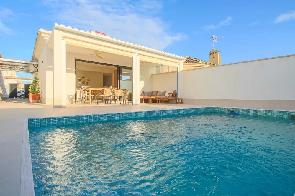 Villa de 3 chambres à vendre à Torrevieja, Alicante - Image 3