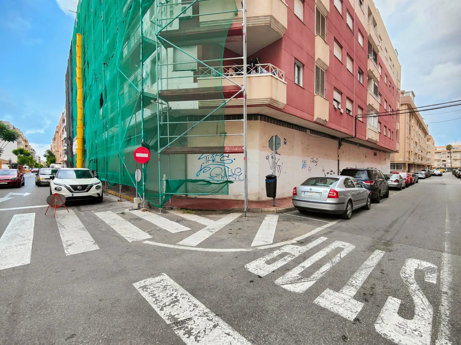 Commercial te koop in Torrevieja, Alicante - Image 8