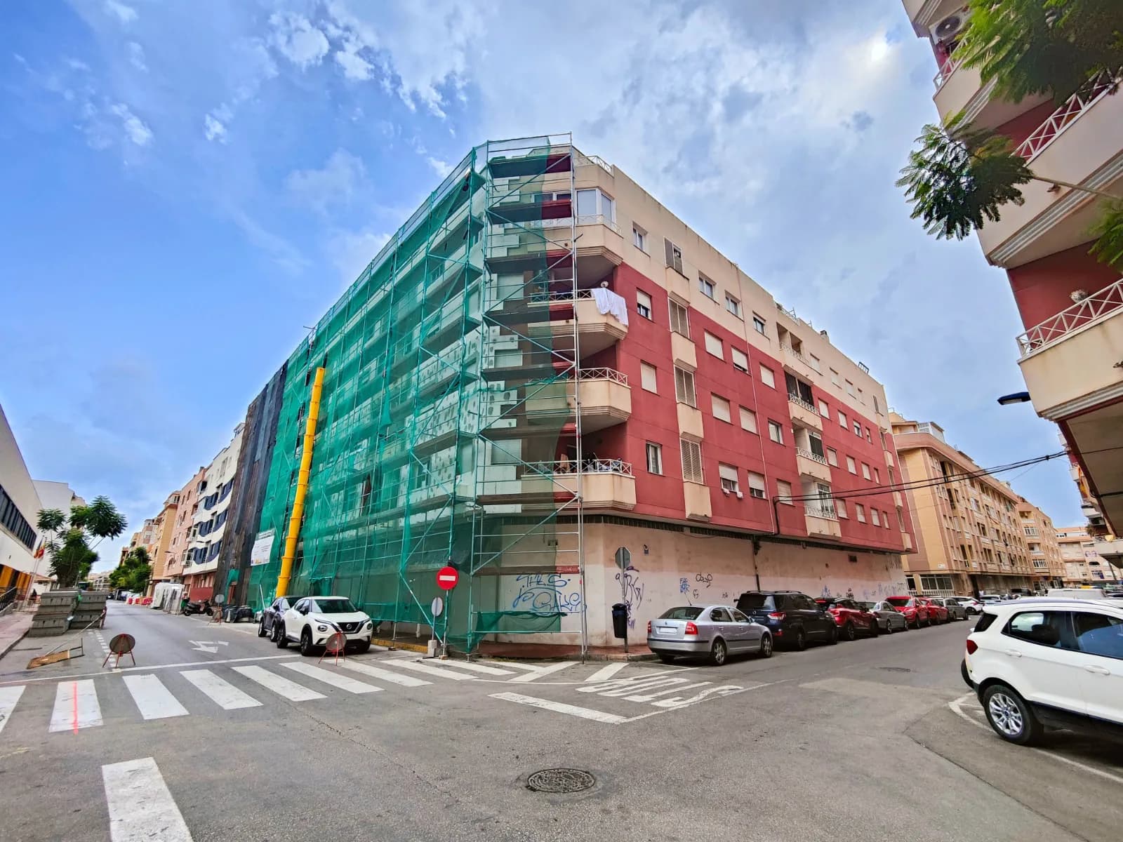 Commercial te koop in Torrevieja, Alicante - Image 9