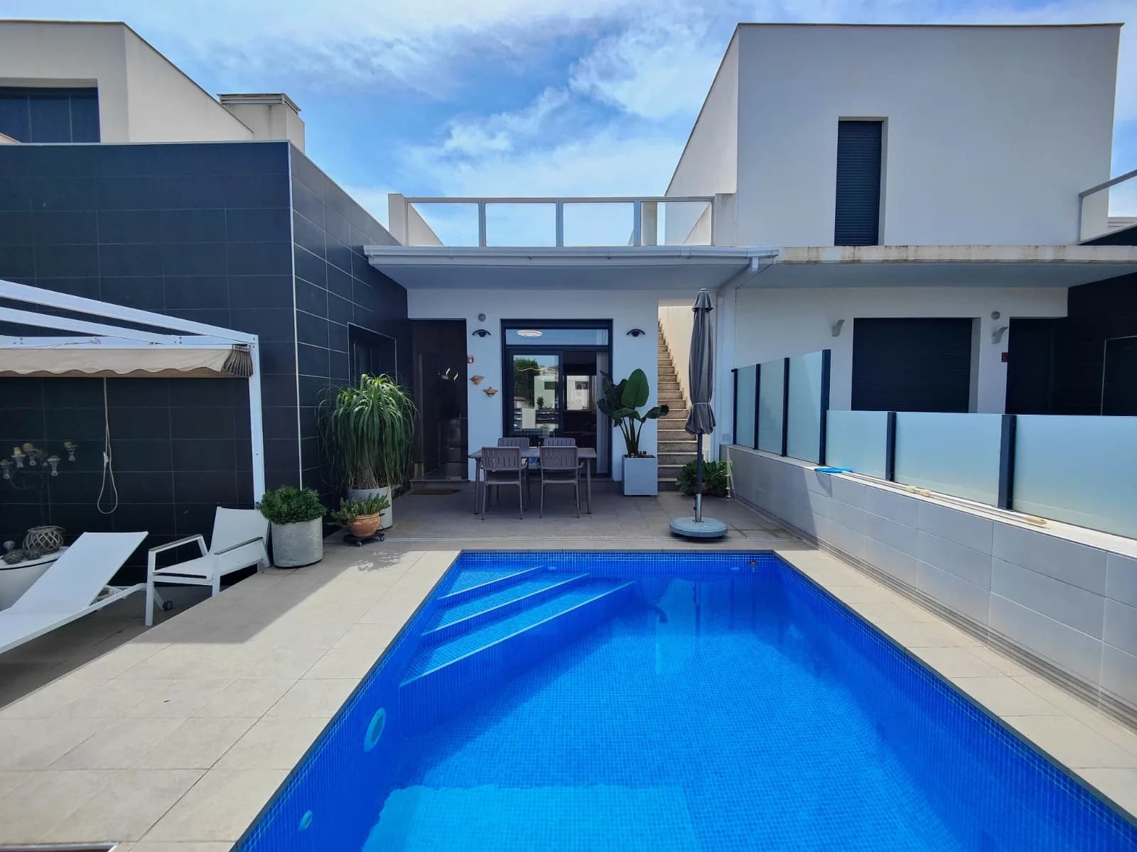 Villa met 2 slaapkamers te koop in Formentera del Segura, Alicante - Image 2