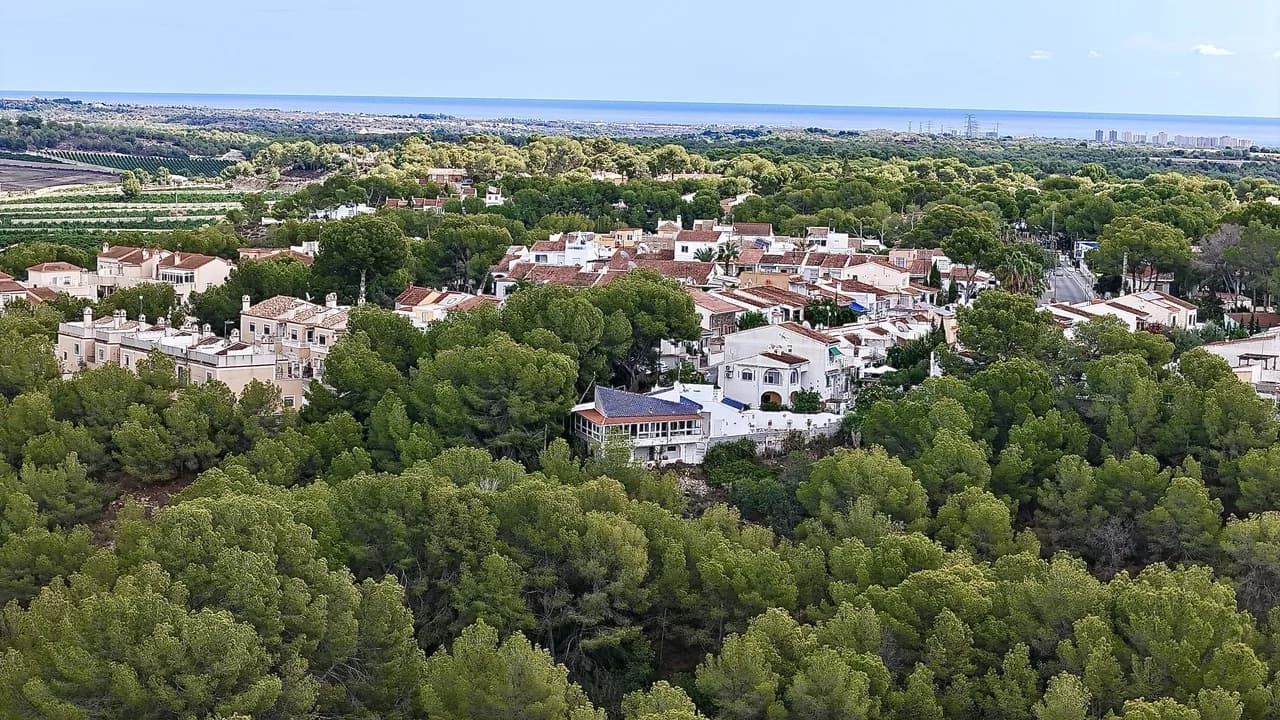 Villa de 3 chambres à vendre à Pinar de Campoverde, Alicante - Image 2