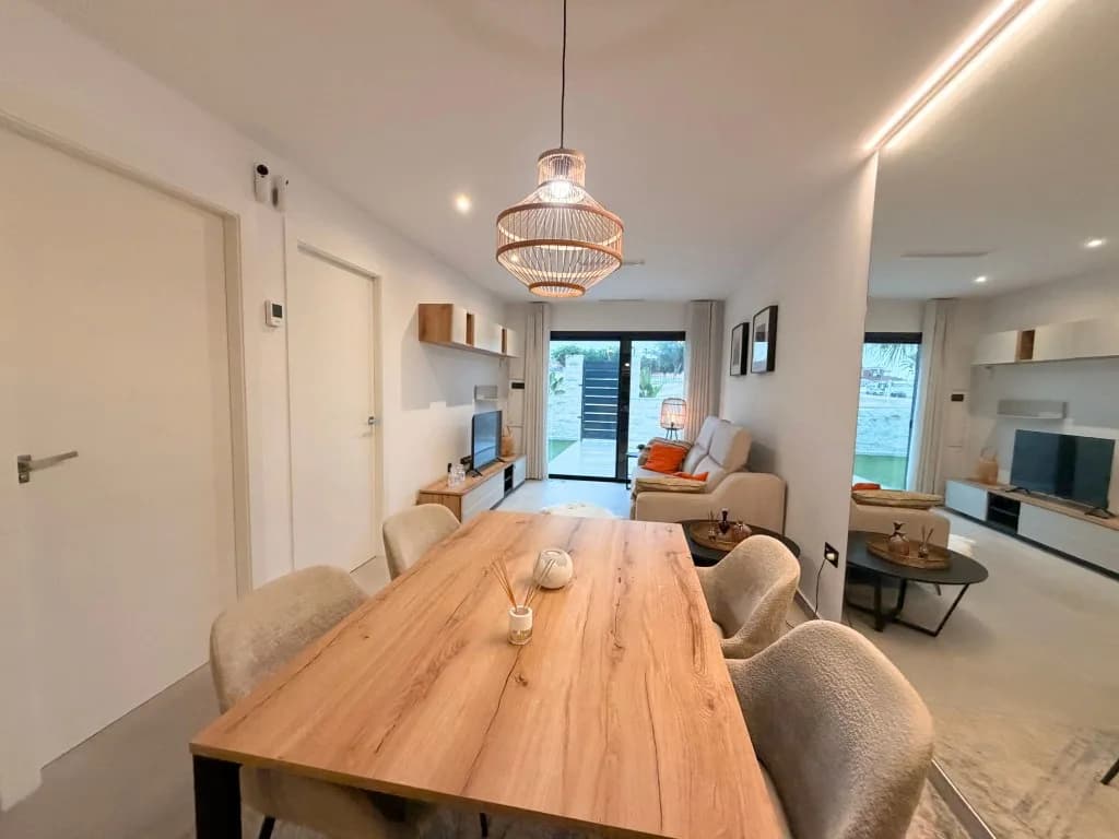 Apartment met 2 slaapkamers te koop in Lo Crispin, Alicante - Image 9