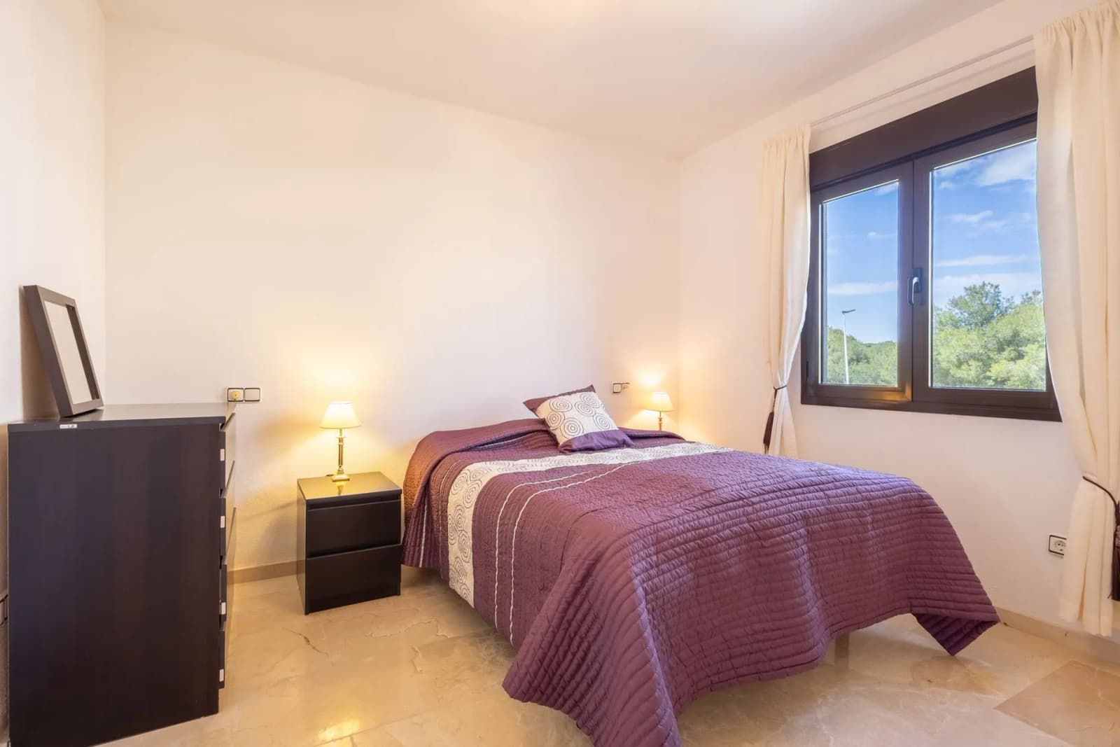 Apartment de 2 dormitorios en venta en Villamartín, Costa Blanca - Image 7
