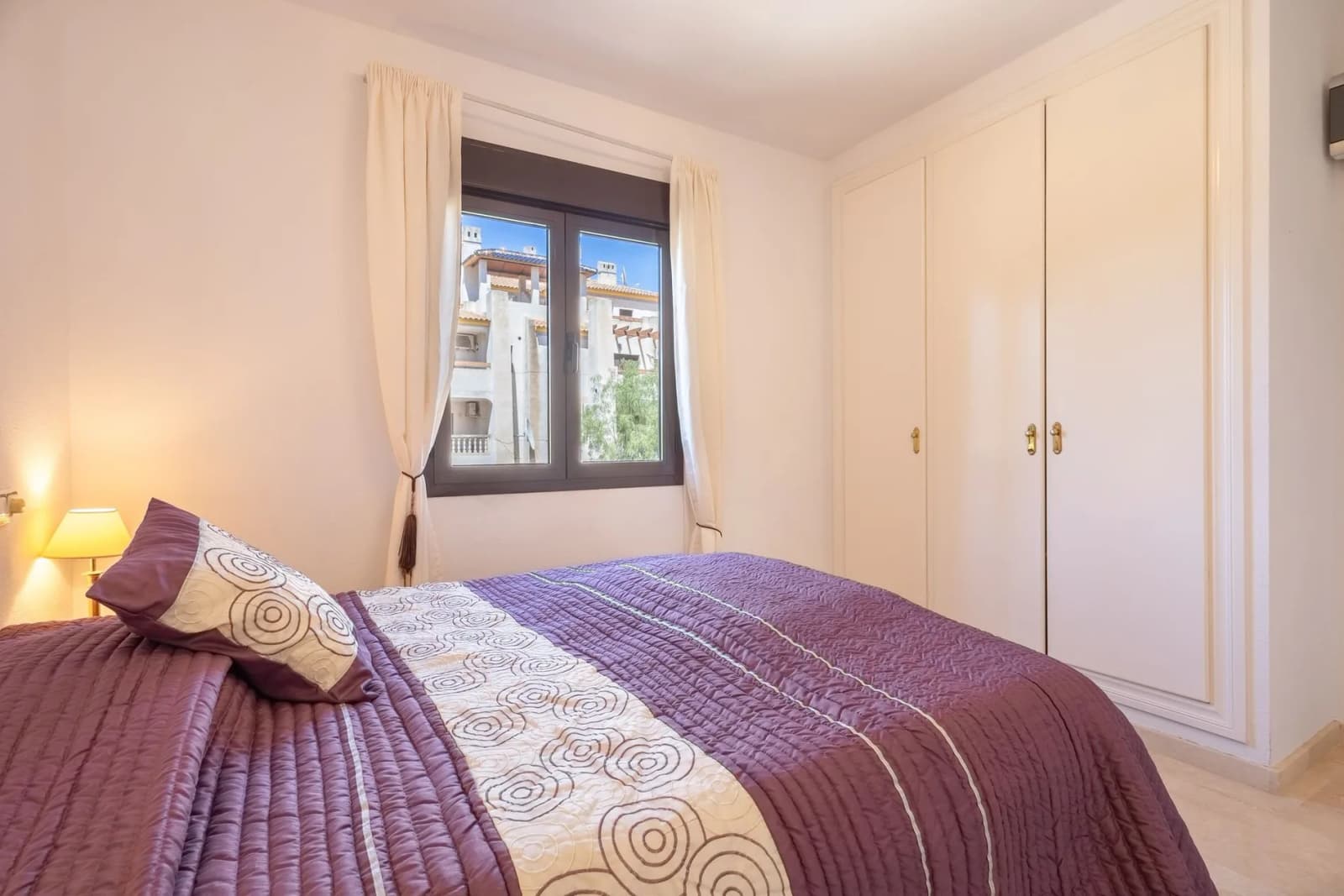 Apartment de 2 dormitorios en venta en Villamartín, Costa Blanca - Image 8
