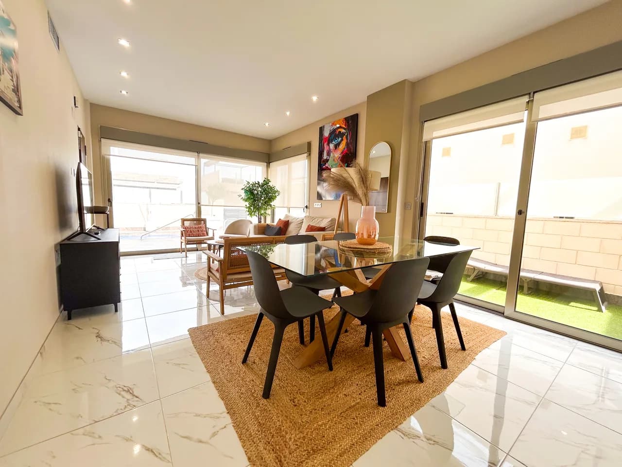 3 Bedroom Villa for Sale in Villamartin, Alicante - Image 6