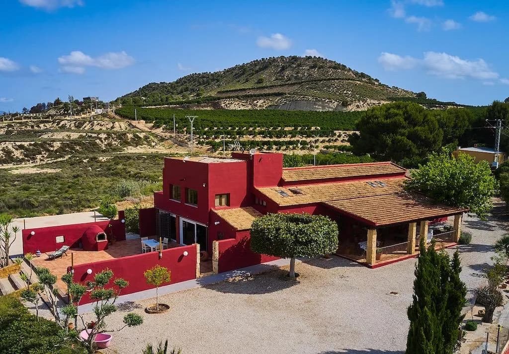 Country Estate In Orihuela - Image 3