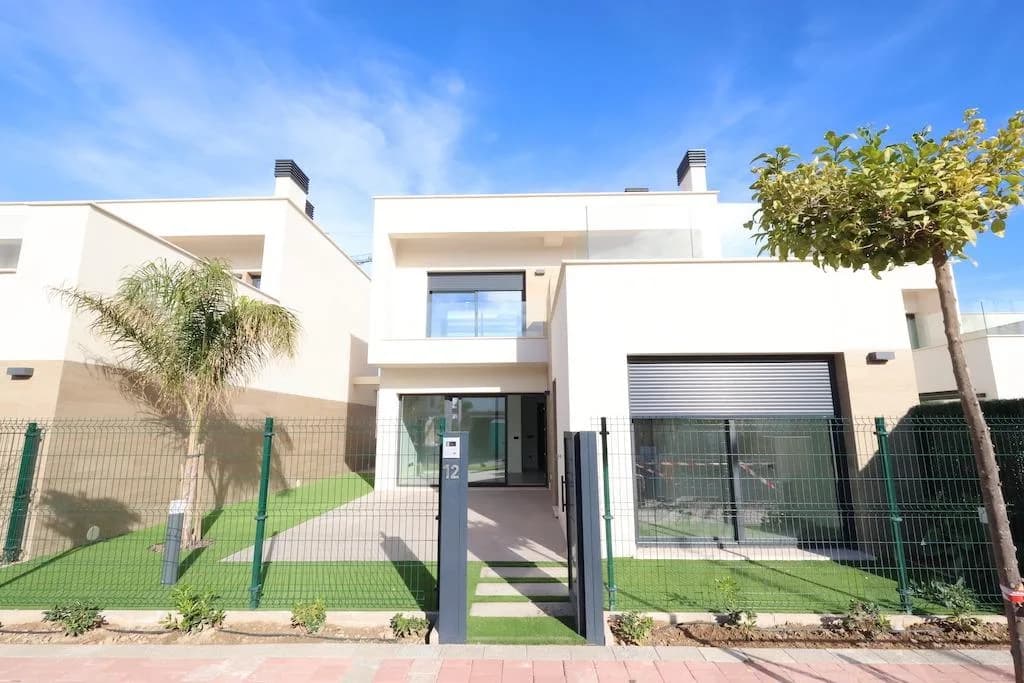 Villa de 3 chambres à vendre à Los Alcázares, Murcia