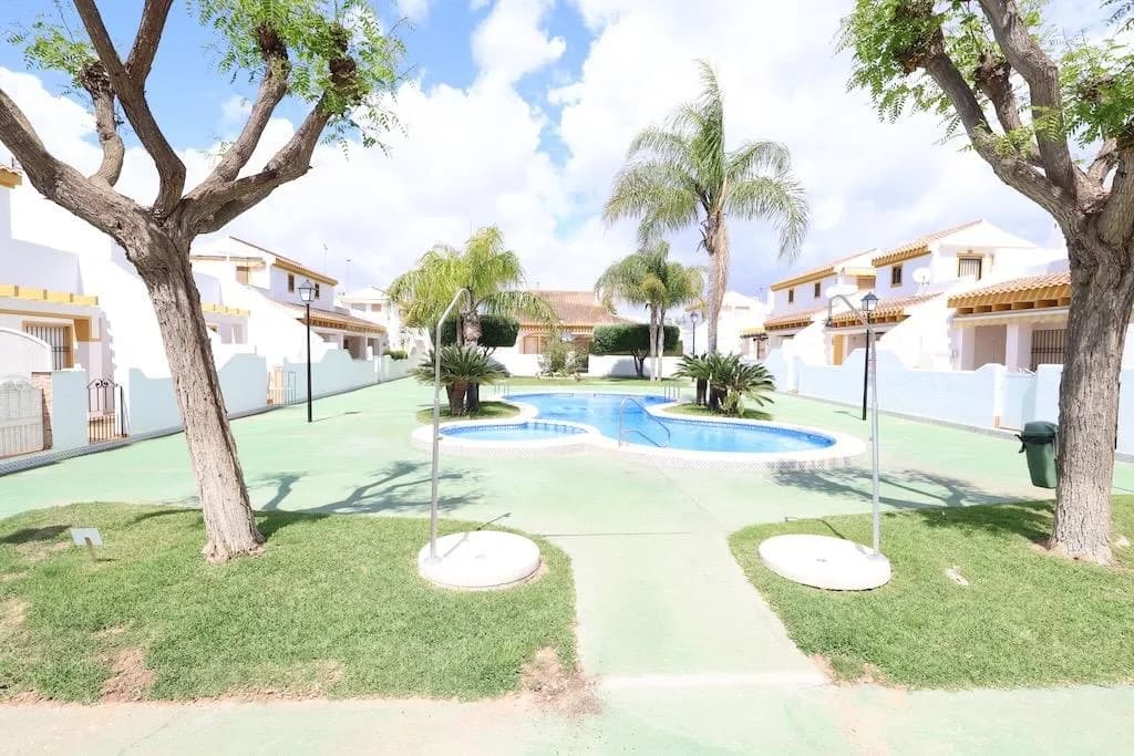 Casa Tipo Dúplex In Pilar De La Horadada - Image 2