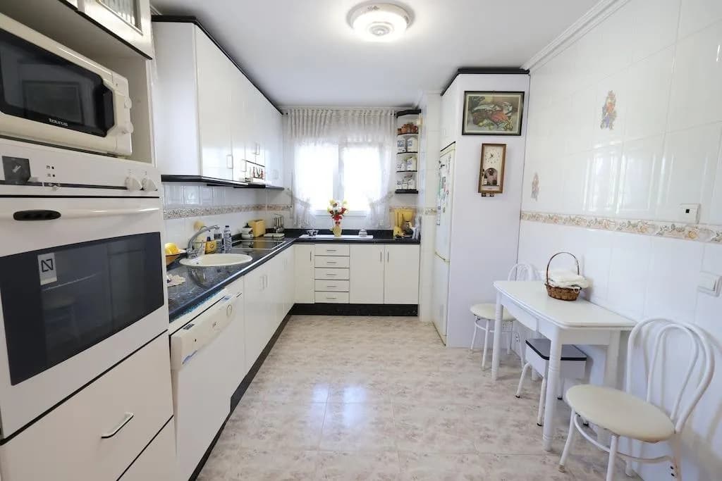 Villa de 5 chambres à vendre à Orihuela Costa, Alicante - Image 5