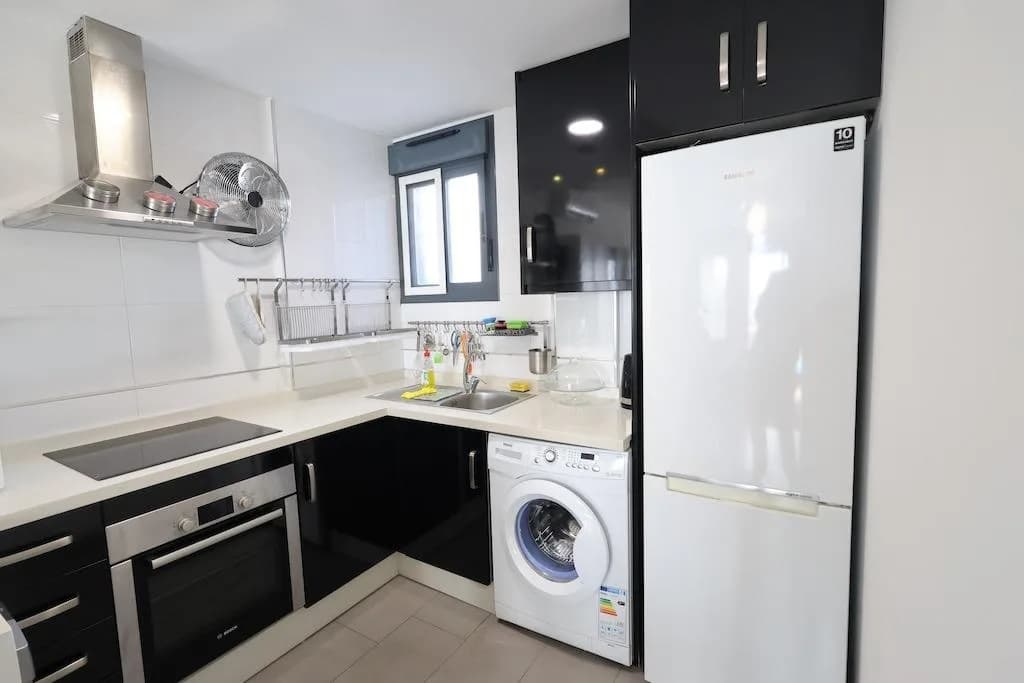 Bungalow de 2 dormitorios en venta en Orihuela Costa, Alicante - Image 3
