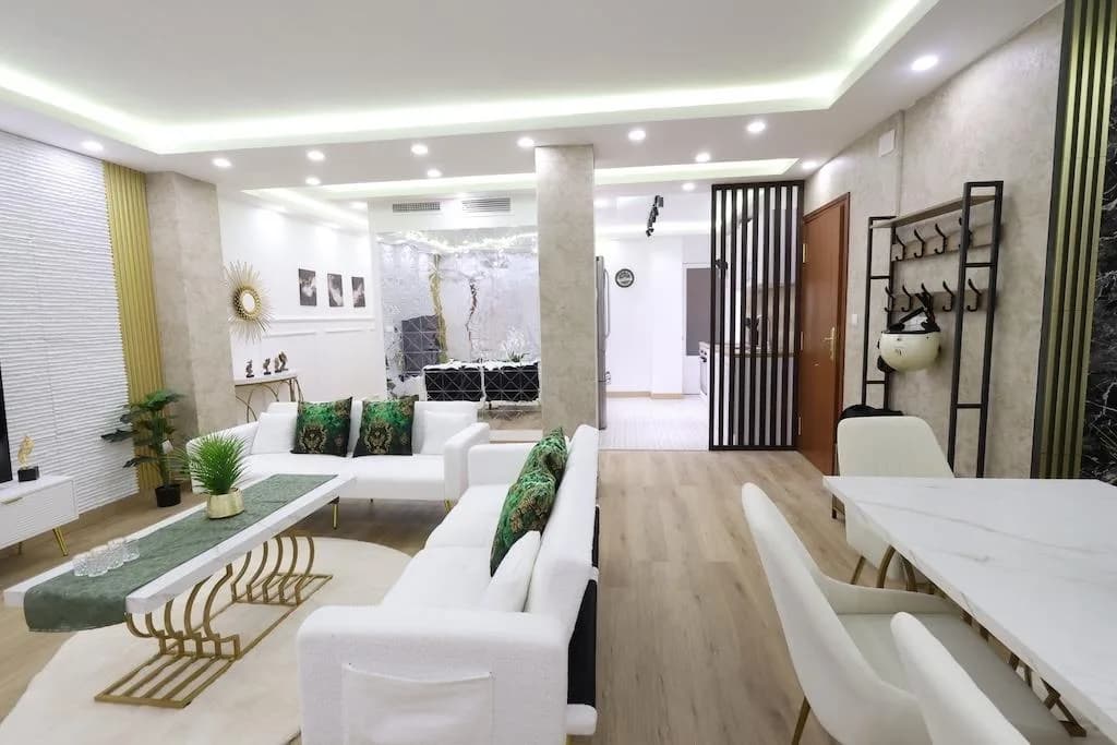 Apartment de 4 dormitorios en venta en Torrevieja, Alicante - Image 3