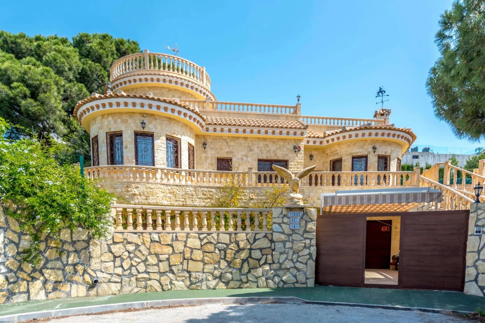Villa de 4 chambres à vendre à Orihuela Costa, Alicante