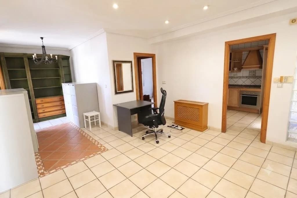 Semi-detached House In Torrevieja - Image 5