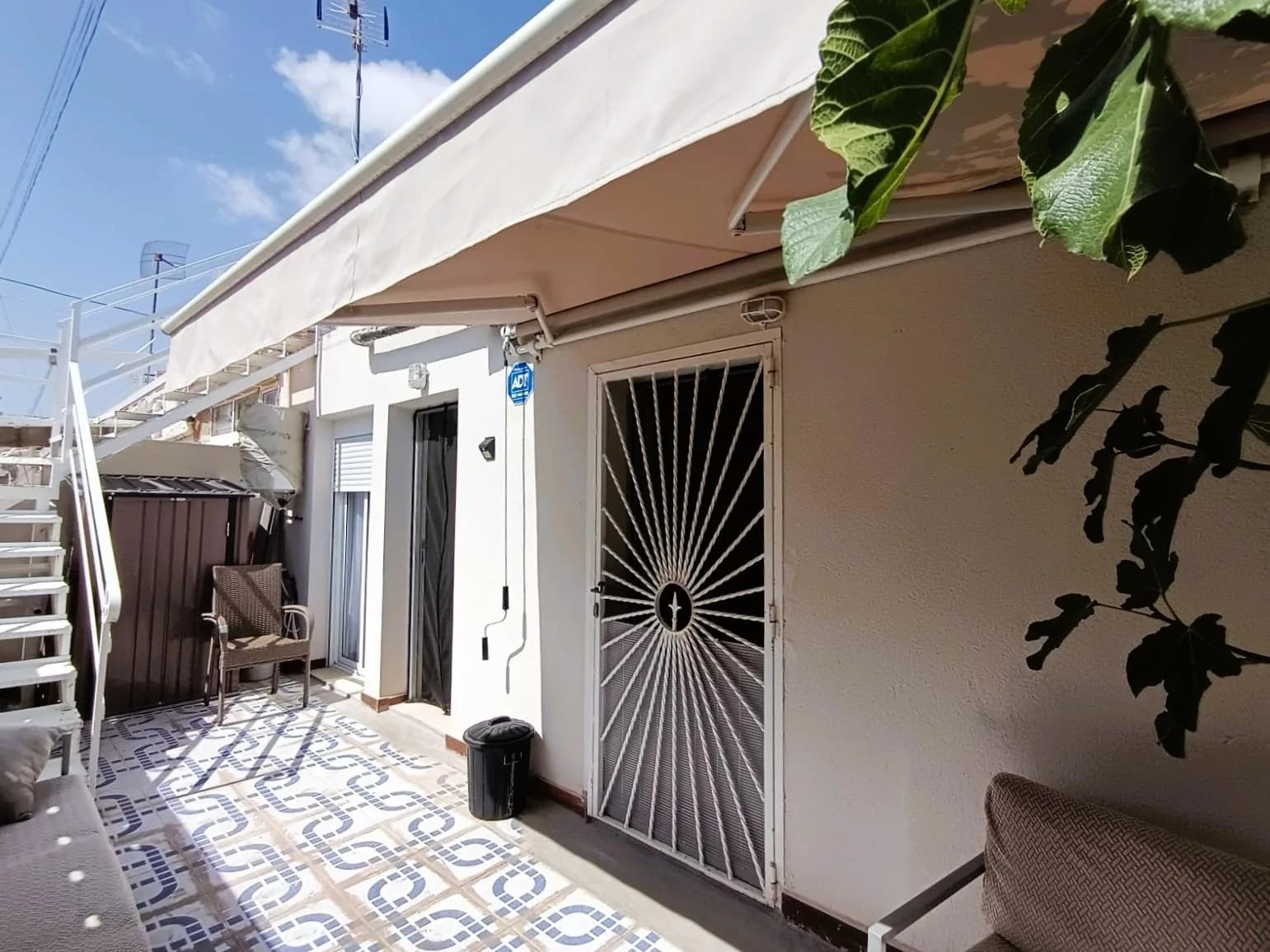 Bungalow de 1 chambres à vendre à Torrevieja, Alicante - Image 2