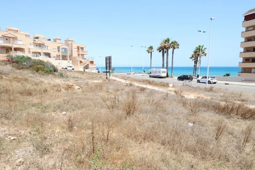 Plot / Land на продажу в Torrevieja, Alicante - Image 3