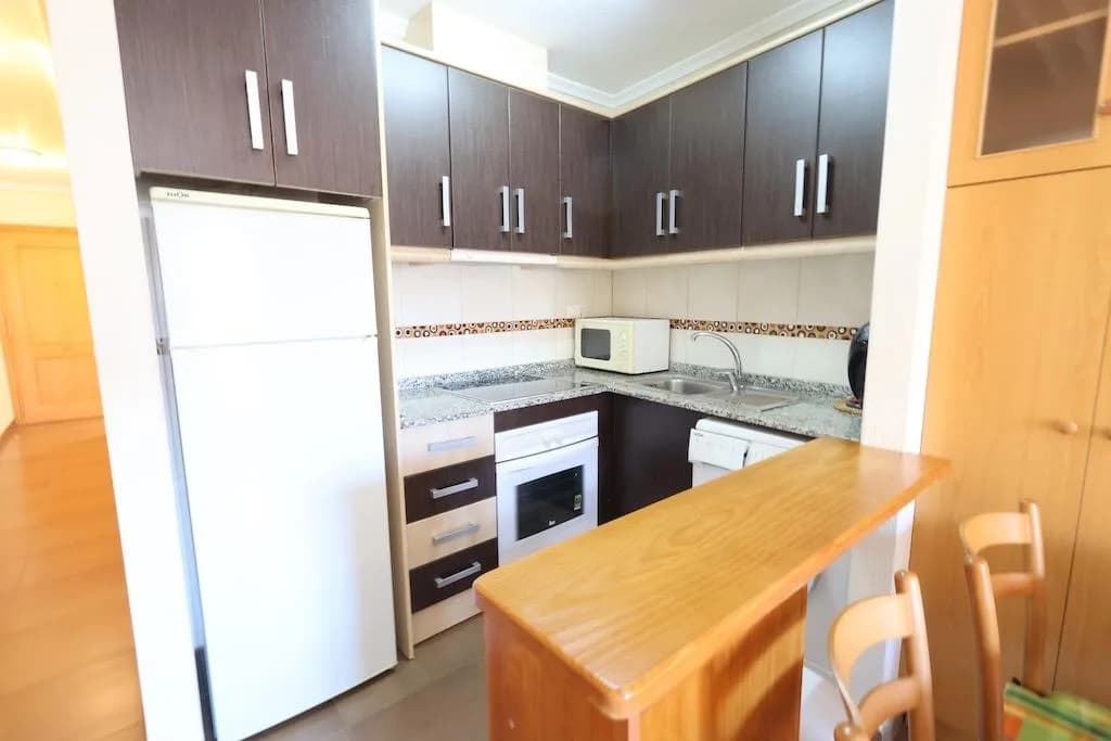 Apartment de 1 dormitorios en venta en Torrevieja, Alicante - Image 7