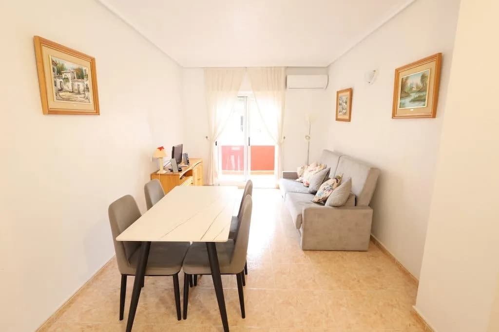 Apartment met 2 slaapkamers te koop in Torrevieja, Alicante - Image 3