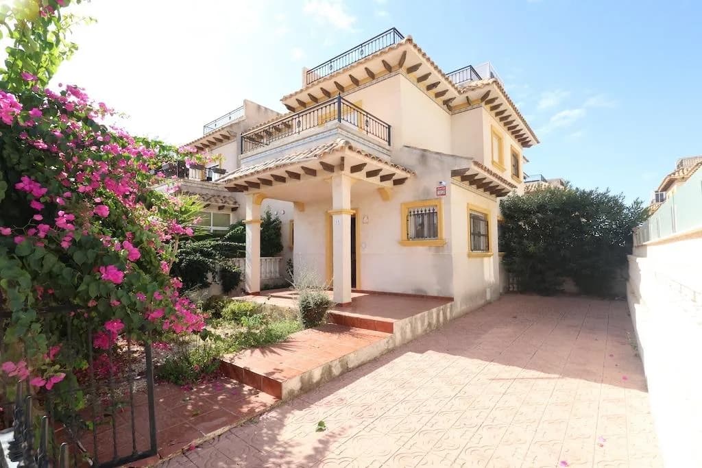 Semi-detached House In Orihuela Costa