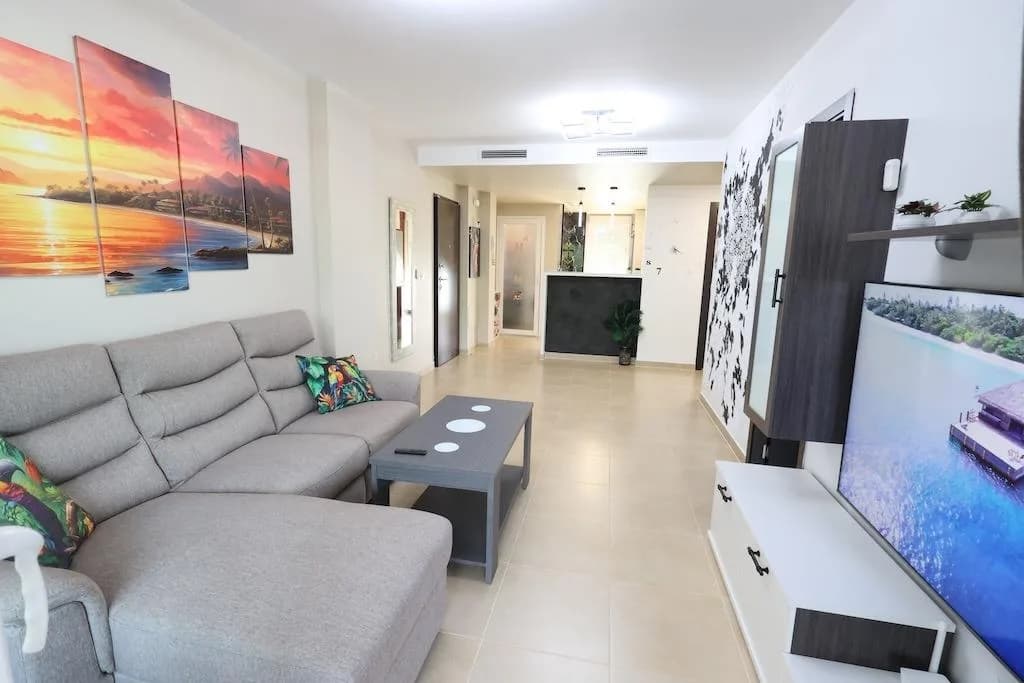 Apartment de 2 dormitorios en venta en Orihuela Costa, Alicante - Image 3