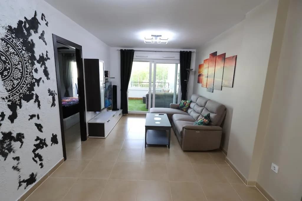 Apartment de 2 dormitorios en venta en Orihuela Costa, Alicante - Image 7
