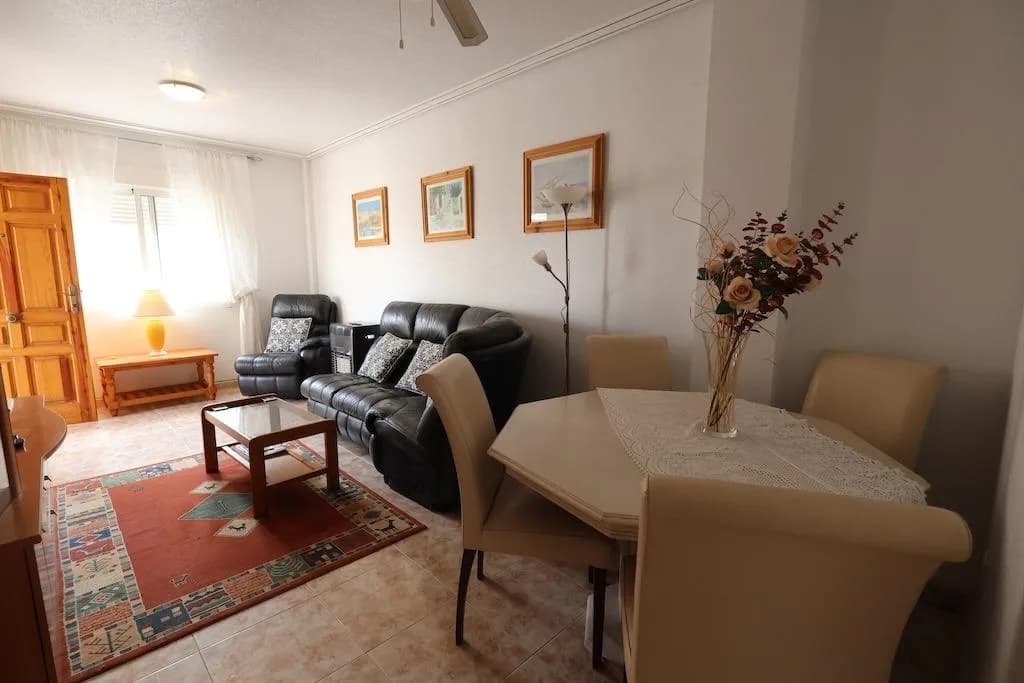 Upper Floor Bungalow In Orihuela Costa - Image 4