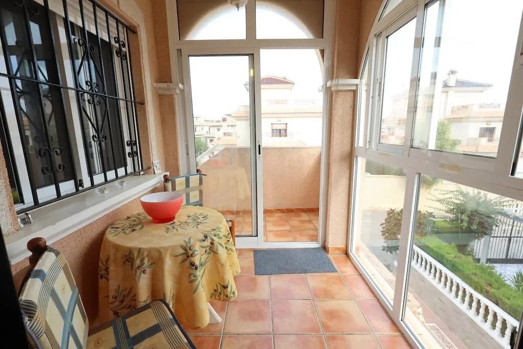 Upper Floor Bungalow In Orihuela Costa - Image 7