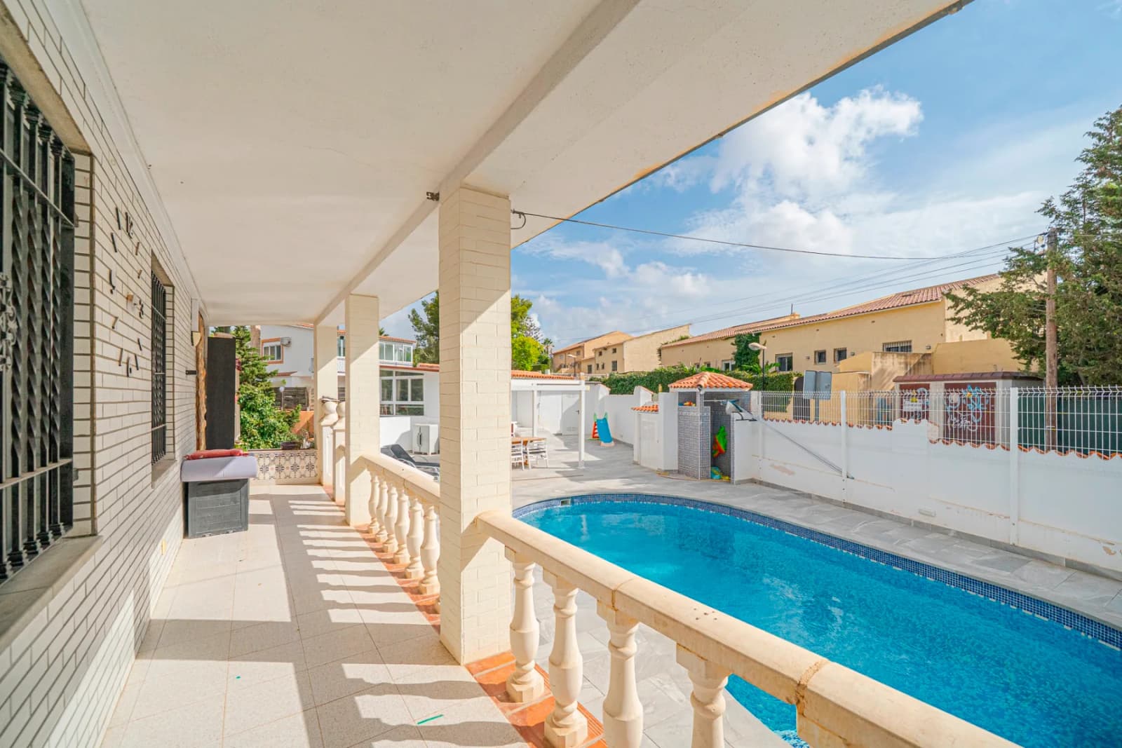 Villa de 5 chambres à vendre à La Nucia, Alicante - Image 7