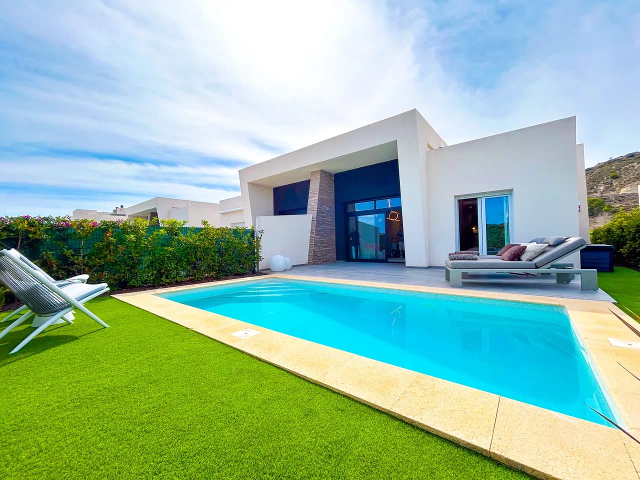 Villa z 3 sypialniami na sprzedaż w Algorfa, Alicante