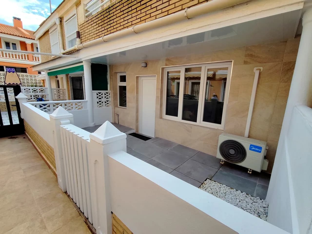 Apartment de 2 chambres à vendre à La Mata, Alicante - Image 2