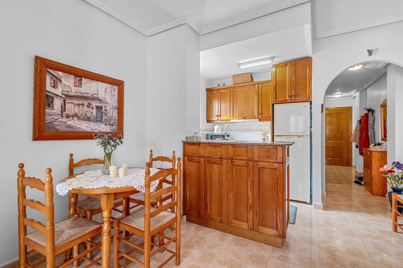 Apartment de 2 chambres à vendre à Torrevieja, Alicante - Image 2