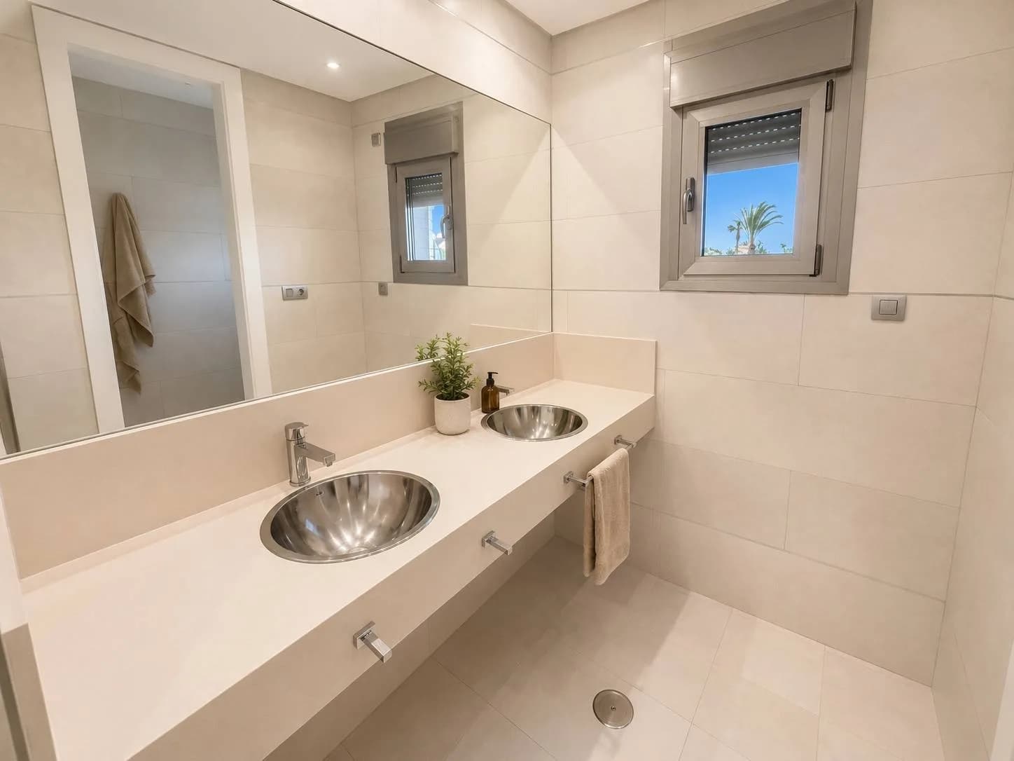 Villa de 5 chambres à vendre à Torrevieja, Alicante - Image 3