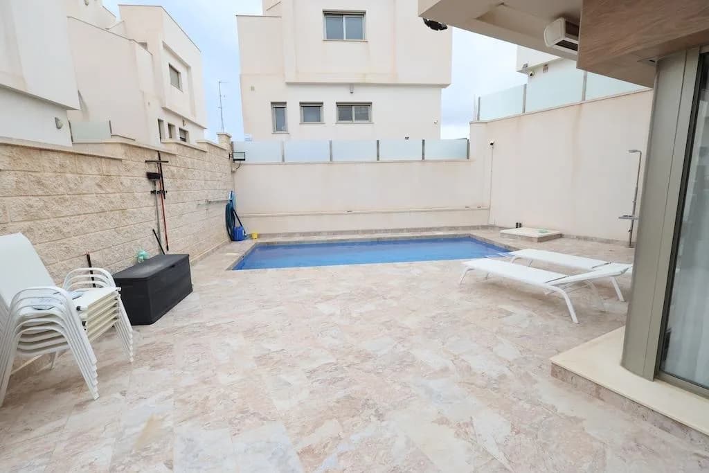 Villa de 3 chambres à vendre à Orihuela Costa, Alicante - Image 7