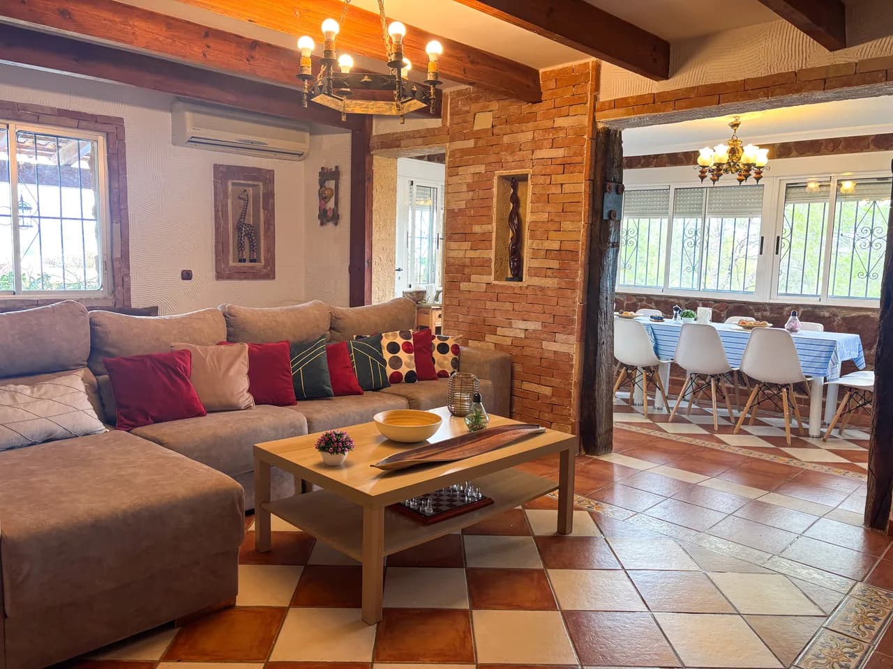 Villa de 6 chambres à vendre à Jacarilla, Alicante - Image 7
