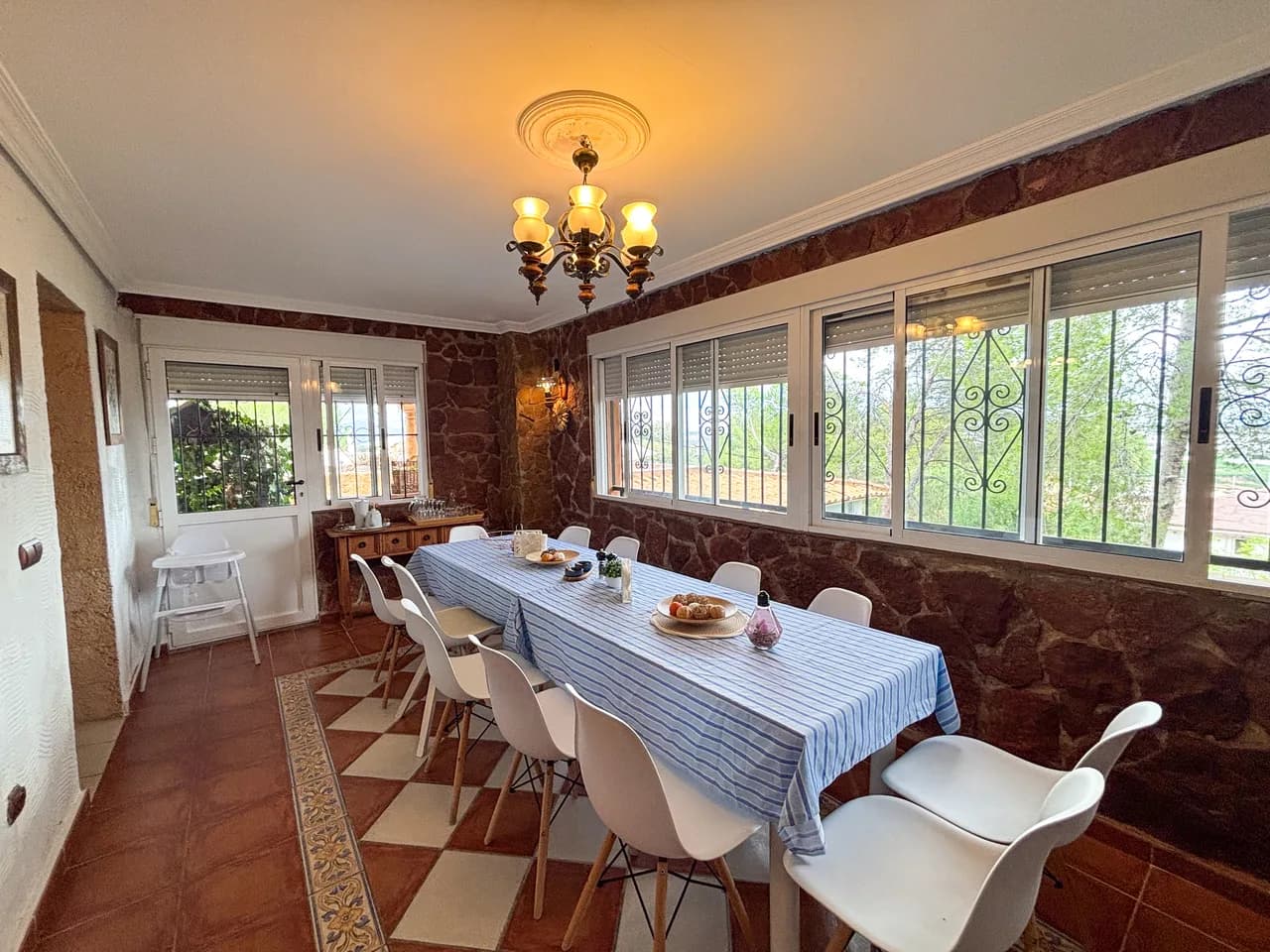 Villa de 6 chambres à vendre à Jacarilla, Alicante - Image 9