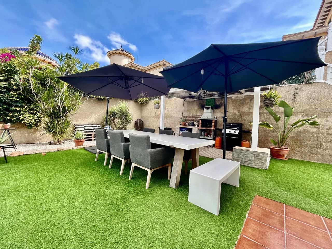Villa met 4 slaapkamers te koop in Villamartin, Alicante - Image 5