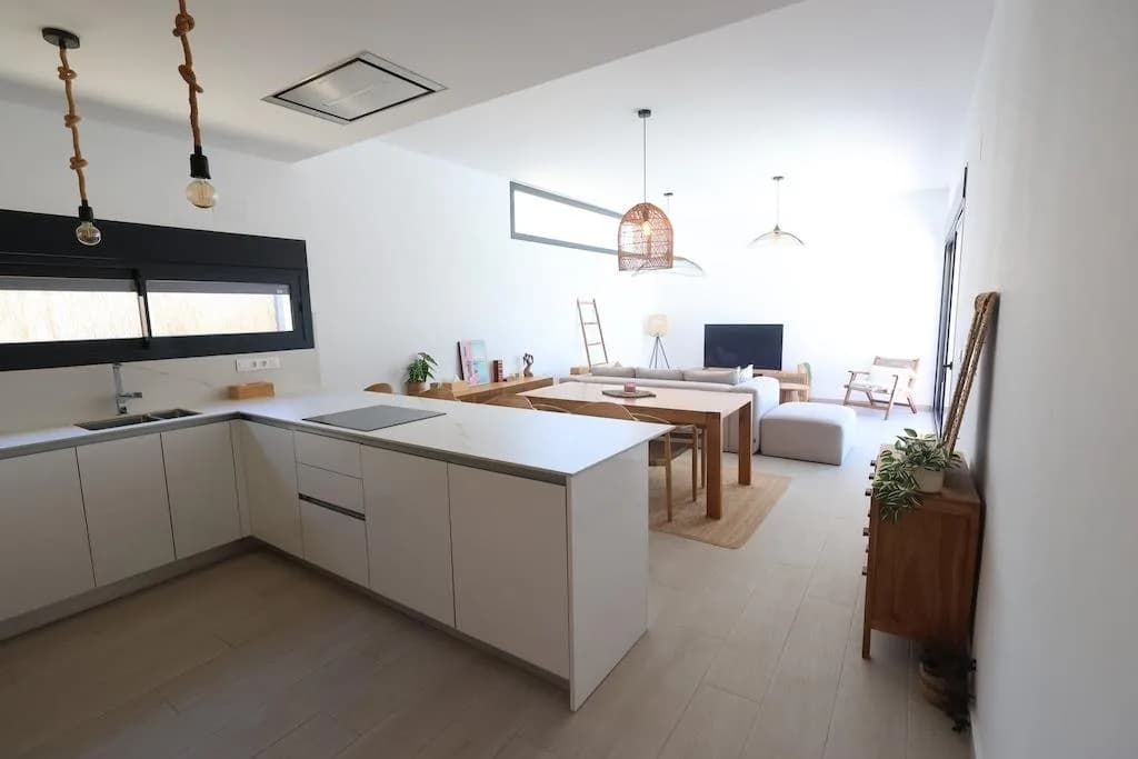 Villa de 3 dormitorios en venta en Algorfa, Alicante - Image 4