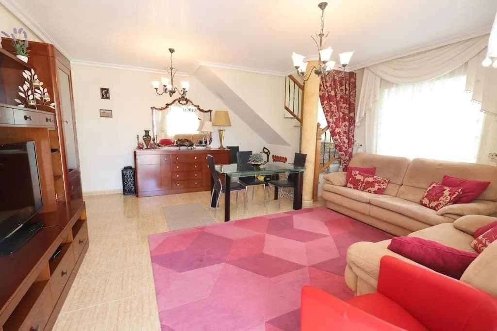 Villa de 3 chambres à vendre à Orihuela Costa, Alicante - Image 4